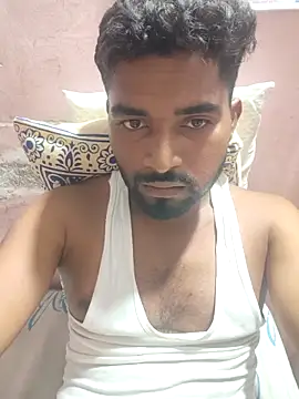 Snapshot of Fantasy_King_3939 chatting on May 25, 5:52 pm Fantasy King 3939 online show from May 25, 5:52 pm