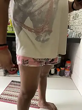 Queenlipx online show from July 23, 5:49 am