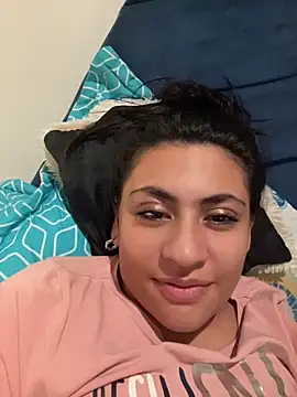 Snapshot of celeste_z chatting on July 5, 3:56 am celeste z online show from July 5, 3:56 am
