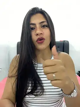 Snapshot of celeste_z chatting on August 3, 11:52 pm celeste z online show from August 3, 11:52 pm