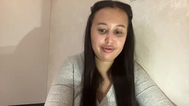 Dana 005 online show from March 14, 7:30 pm