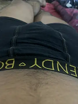 Snapshot of xxxfunboy92 chatting on May 30, 1:30 pm xxxfunboy92 online show from May 30, 1:30 pm