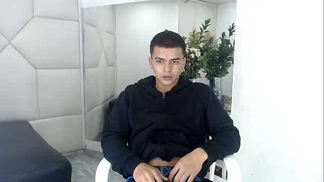 SanttiiBuck online show from March 1, 11:45 am