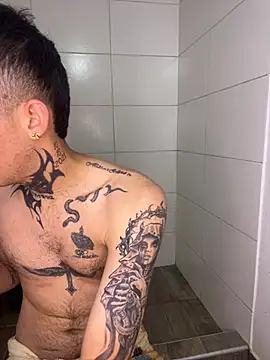 alexhotnice online show from April 18, 2:10 pm