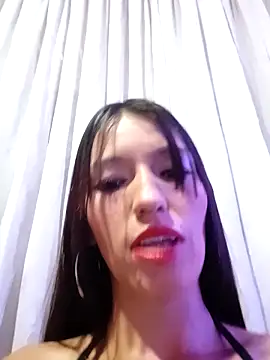 sandy 11  online show from March 30, 3:07 am