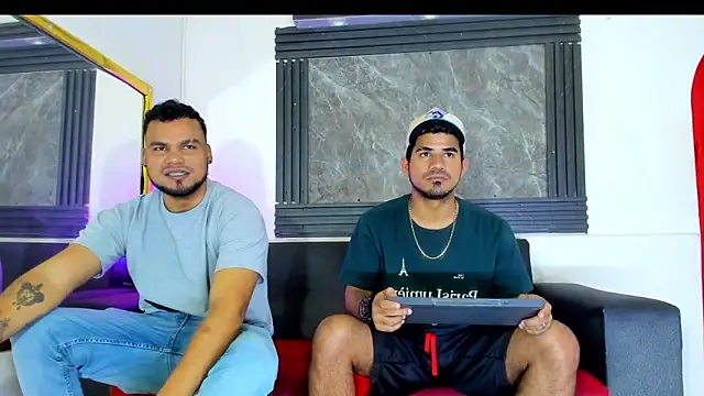 Latins on fire online show from April 29, 11:25 am