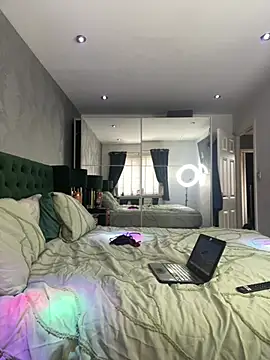 MississippiBabee online show from March 7, 9:17 am