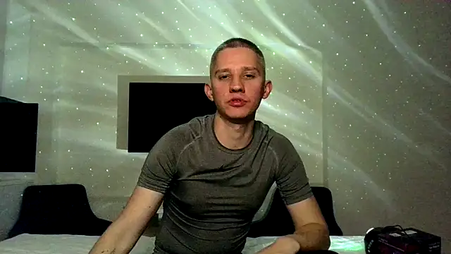 RyanRubber online show from April 26, 9:12 pm