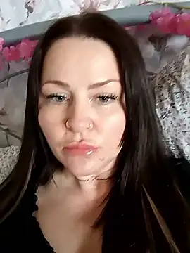 Snapshot of Kandi-kiss chatting on May 6, 10:09 am Kandi-kiss online show from May 6, 10:09 am