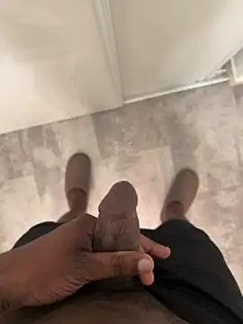 baiseurmeuf parfait online show from March 11, 9:10 pm