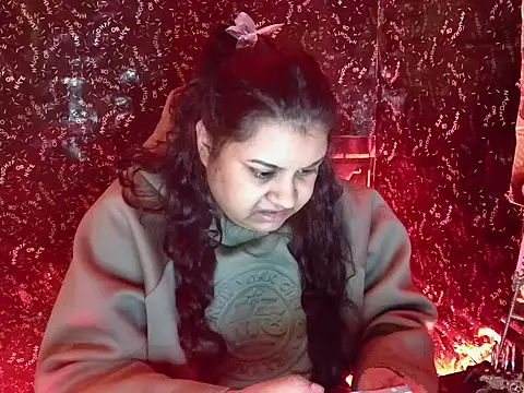 Snapshot of MistressMileenaMiami chatting on July 2, 10:10 am MistressMileenaMiami online show from July 2, 10:10 am
