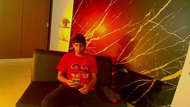 thiago moreno online show from March 3, 12:33 pm