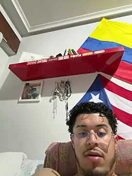 16jhefry16 online show from March 12, 11:33 pm