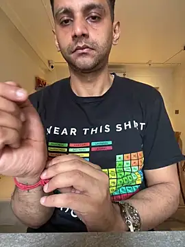 online4u08 online show from April 9, 5:51 am