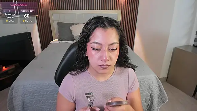 paulys  online show from April 22, 11:45 am