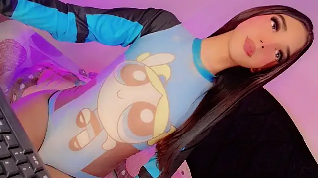 sexylittledoll online show from March 7, 6:43 am