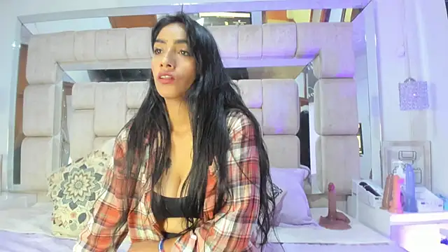 Snapshot of Tashi7 chatting on July 15, 1:16 pm Tashi7 online show from July 15, 1:16 pm