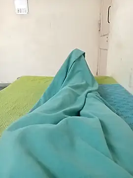 Snapshot of Rina98 chatting on March 6, 7:49 am Rina98 online show from March 6, 7:49 am