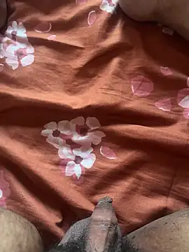 Snapshot of Bemyfriendtoday1 chatting on March 8, 2:37 am Bemyfriendtoday1 online show from March 8, 2:37 am