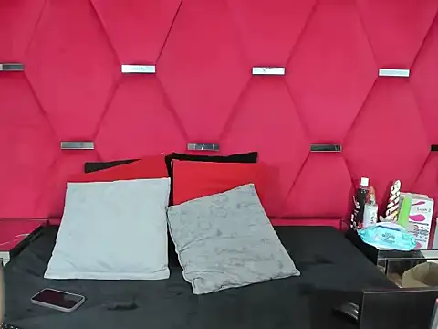 Alicee Grey online show from February 25, 1:54 pm