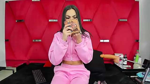 Alicee Grey online show from March 31, 3:56 pm