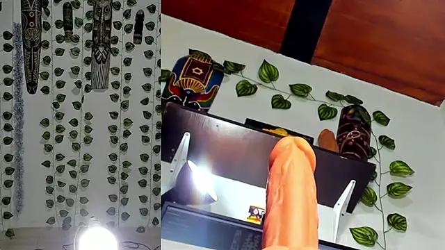Snapshot of bella__funny chatting on July 2, 6:36 pm bella funny online show from July 2, 6:36 pm