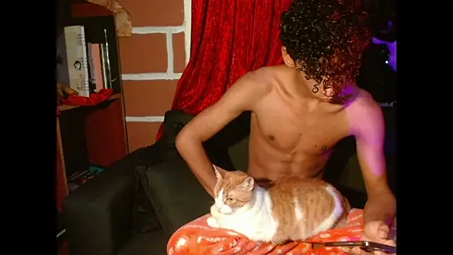 Billie Turneer online show from March 1, 1:07 am