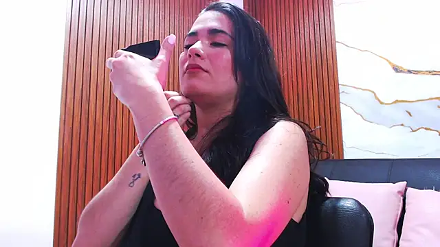 Loren Tay online show from April 23, 3:30 am