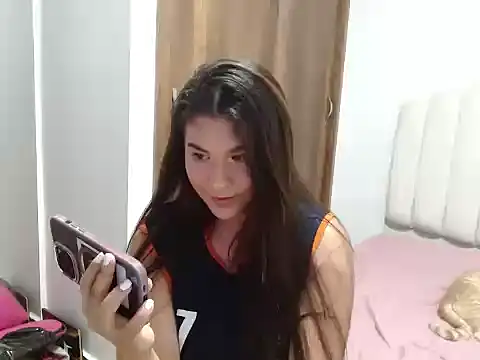 LaiaGomez online show from June 30, 9:38 pm
