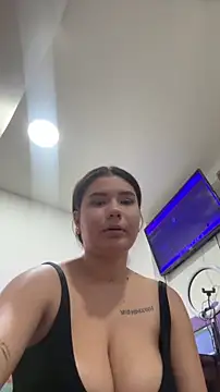 LaiaGomez online show from July 28, 9:36 pm