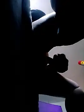 Snapshot of scottjay80 chatting on March 12, 1:12 am scottjay80 online show from March 12, 1:12 am