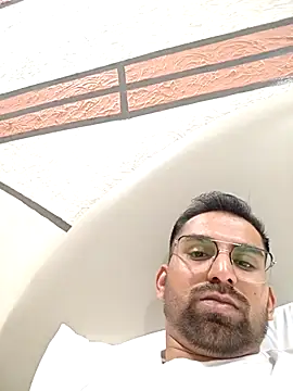 RonitVora online show from March 8, 7:39 pm