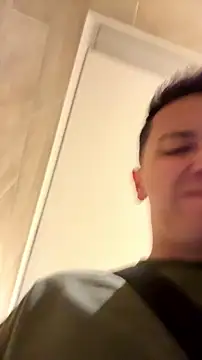 Snapshot of Thiago_Jones1 chatting on July 12, 5:15 pm Thiago Jones1 online show from July 12, 5:15 pm