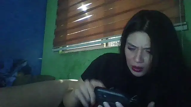 Soylilayblue online show from March 6, 9:06 am