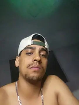 Snapshot of cafepuro chatting on March 8, 5:22 am cafepuro online show from March 8, 5:22 am