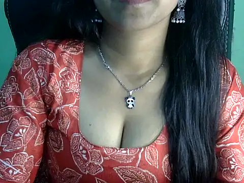 cute momo love online show from March 29, 5:07 am