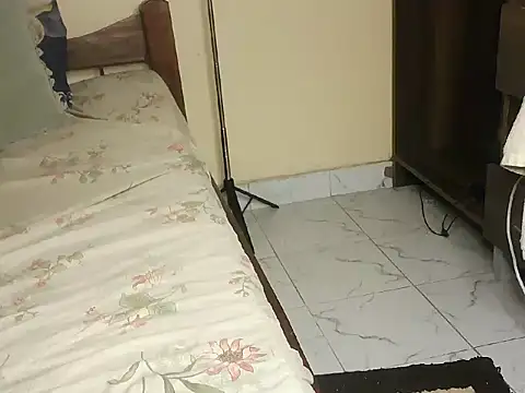 ReeRee697 online show from March 3, 9:53 pm