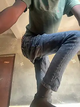 parth73637 online show from March 8, 7:01 am