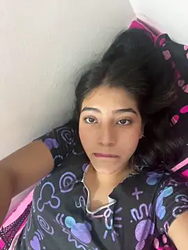 Sexy mia outdoors online show from April 18, 5:55 am