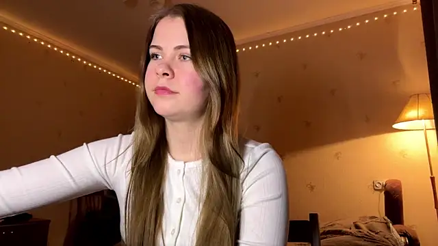 Snapshot of Amy_Maev chatting on March 4, 5:30 pm Amy Maev online show from March 4, 5:30 pm