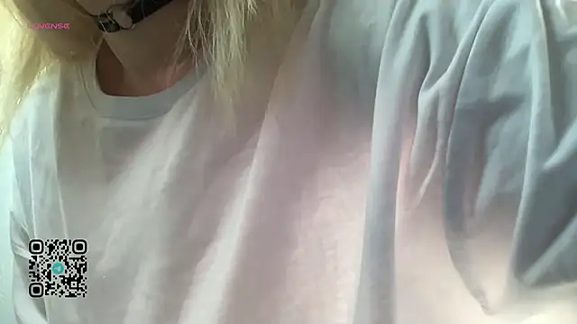 minnie joy online show from March 23, 12:31 pm