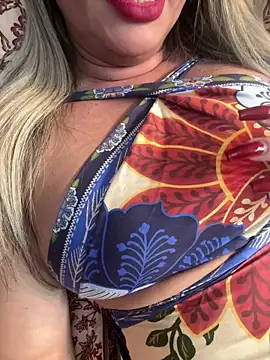 Snapshot of Nanda_loiragostosa chatting on April 28, 9:20 pm Nanda loiragostosa online show from April 28, 9:20 pm