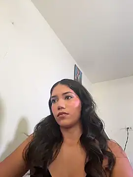 MikaelaFlgg online show from March 26, 5:18 pm