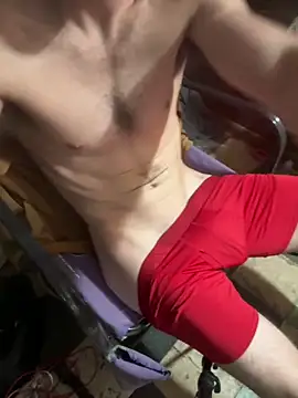 Aarondeweese27 online show from April 23, 1:40 am