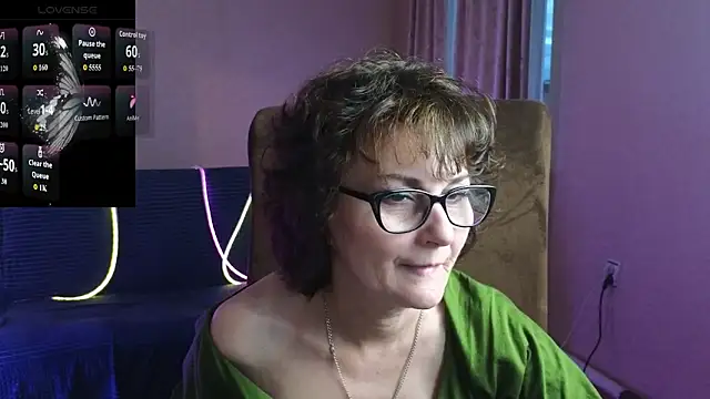 Miss Amberr online show from April 27, 4:27 pm