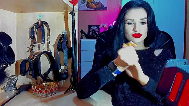 Snapshot of KristiTopxx chatting on October 22, 8:30 pm KristiTopxx online show from October 22, 8:30 pm
