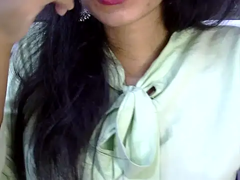 Neha Sharma2 online show from April 1, 1:23 pm