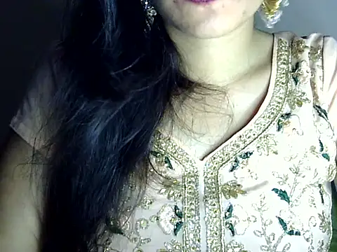 Neha Sharma2 online show from April 21, 12:55 pm