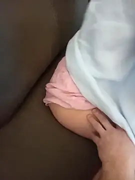 usTwoCaty online show from February 24, 11:19 am