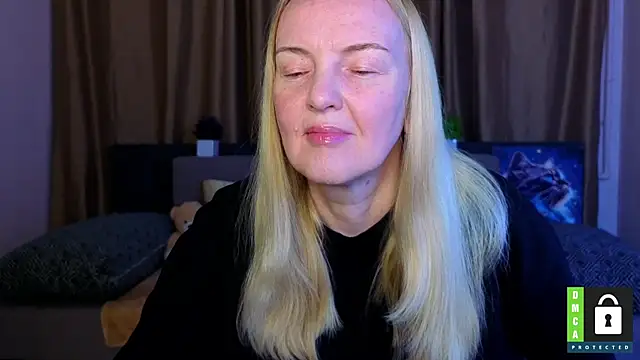 Snapshot of Bella_soulmate chatting on May 17, 5:27 am Bella soulmate online show from May 17, 5:27 am